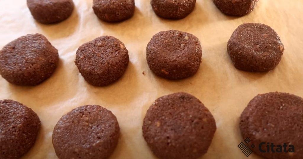 Быстрый и вкусный десерт без выпечки. Много не съешь, но иногда себя побаловать можно