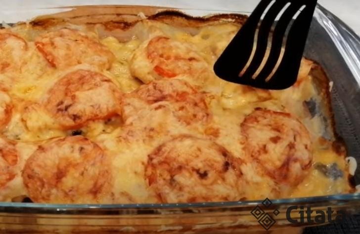 Курицу готовлю только так! Рецепт мяса по французски в духовке из куриного филе