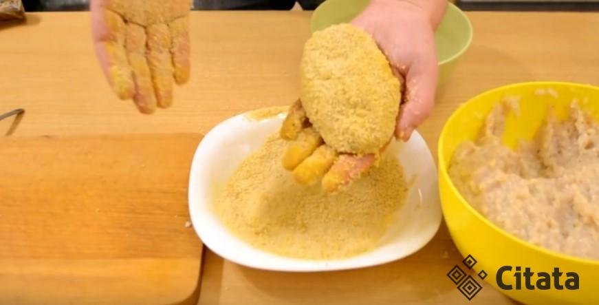 Котлеты из курицы готовлю так уже много лет. Простой и вкусный рецепт