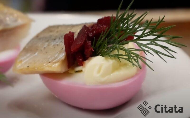 Когда нет времени на готовку. Быстрая Новогодняя закуска "Ленивая шуба"