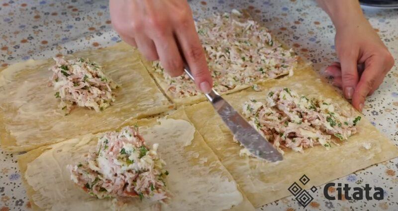 Быстрый перекус. Мини пиццы вместо бутербродов: готовлю всегда, если гости пришли нежданно