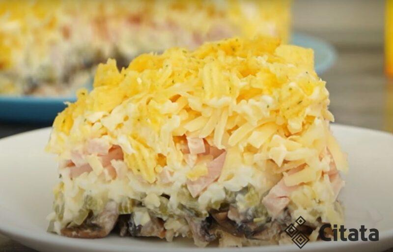 "Птичка" - вкусный и яркий салат на праздничный стол. Нравится всем