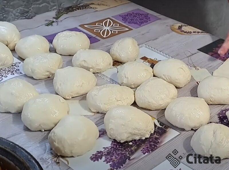 Эти пирожки не черствеют даже на следующий день после жарки. Необычный рецепт теста