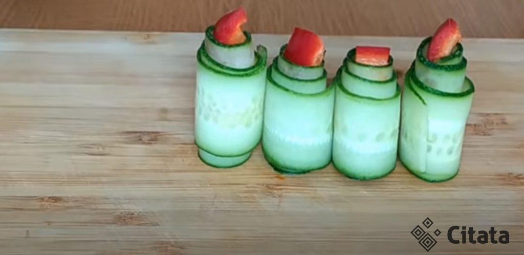 Хрустящие рулетики из огурцов на зиму! Все будут просить рецепт этих огурцов