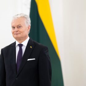 Diskusijos dėl prezidento G. Nausėdos darbo iš Madeiros: atostogos ar nuotolinis darbas?